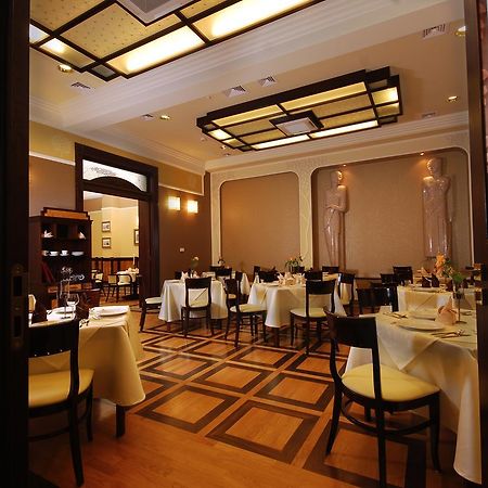 Hotel Victoria Wloclawek Ngoại thất bức ảnh