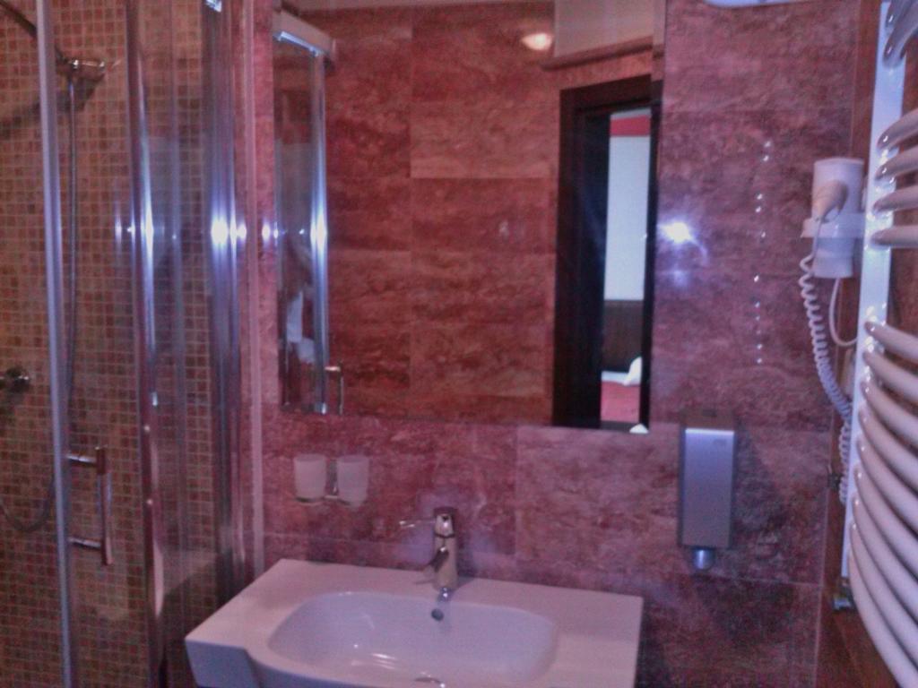 Hotel Victoria Wloclawek Phòng bức ảnh