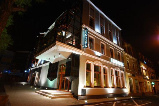 Hotel Victoria Wloclawek Ngoại thất bức ảnh